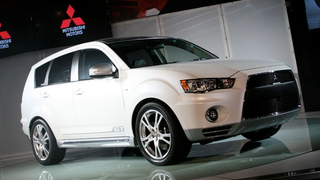 Mitsubishi Outlander GT Prototype Previews New Snout